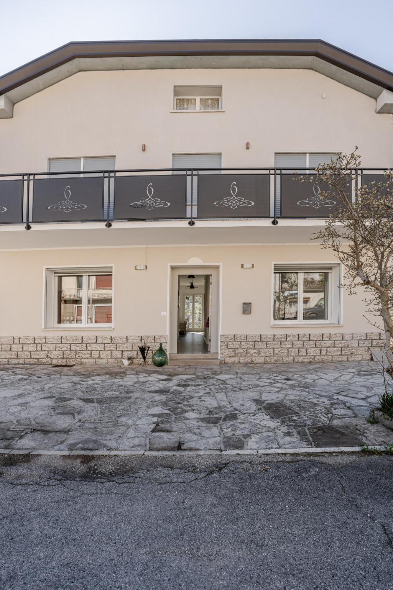 Palazzo Vittoria Alata Apartment Vittorio Veneto Exterior foto